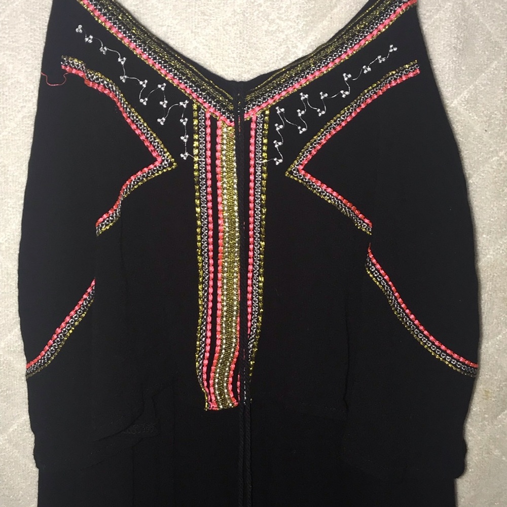 Dress - Picture 2 of 6